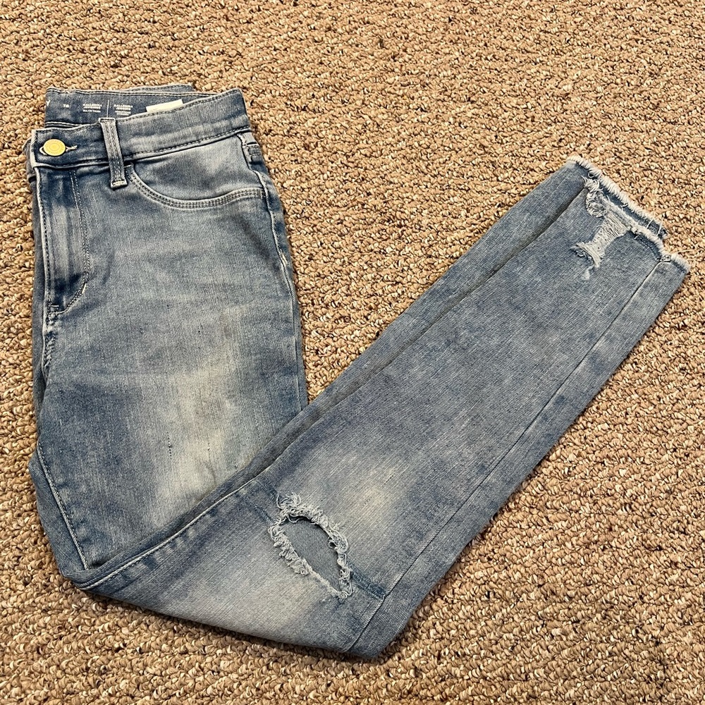 Old Navy Classic Distressed Girl’s Jeans